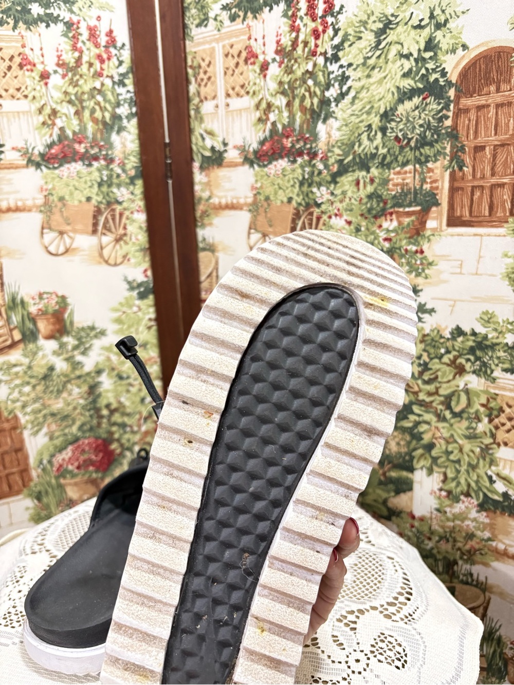 Nike slides - Picture 2 of 3